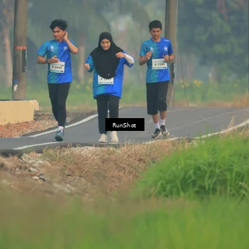 Runner Photo 5931498