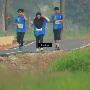 Runner Photo 5931501