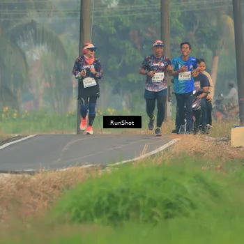Runner Photo 5931530