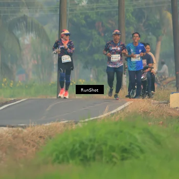 Runner Photo 5931536