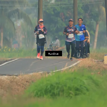 Runner Photo 5931567