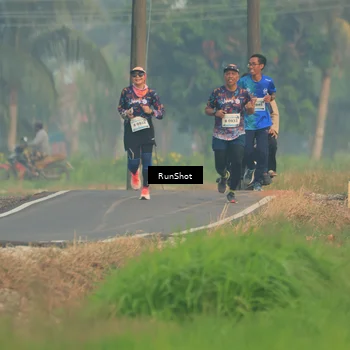 Runner Photo 5931575