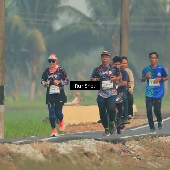 Runner Photo 5931632