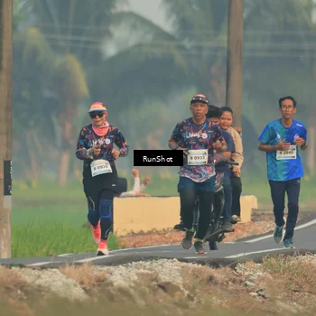 Runner Photo 5931641