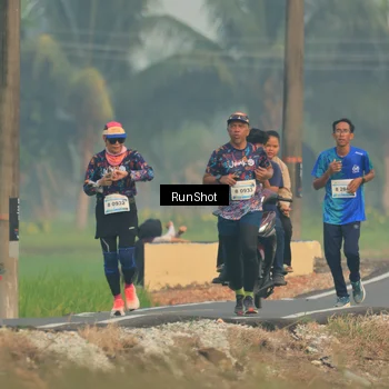 Runner Photo 5931654