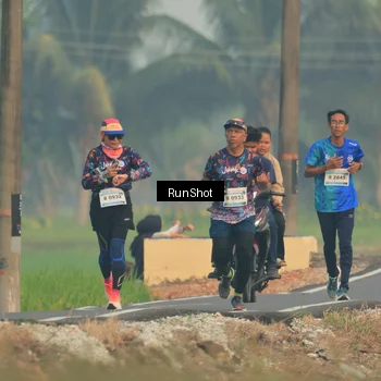 Runner Photo 5931659