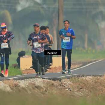 Runner Photo 5931666