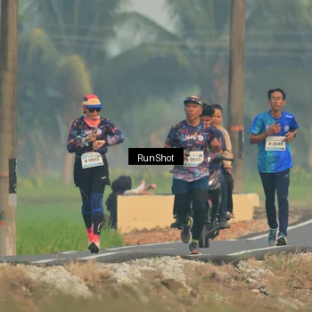 Runner Photo 5931675