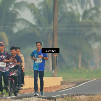 Runner Photo 5931686