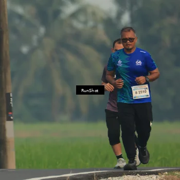 Runner Photo 5931698