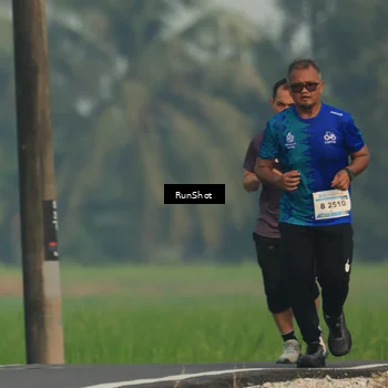 Runner Photo 5931699