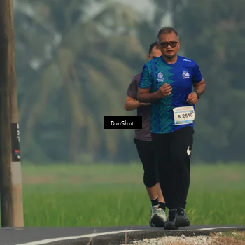 Runner Photo 5931709
