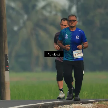 Runner Photo 5931713