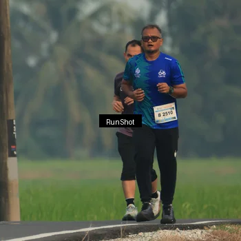 Runner Photo 5931716