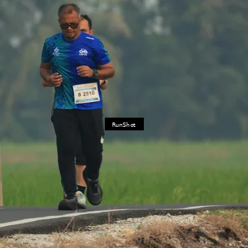 Runner Photo 5931727