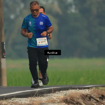 Runner Photo 5931729