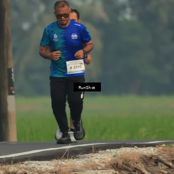 Runner Photo 5931730