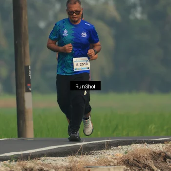 Runner Photo 5931744