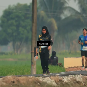 Runner Photo 5931752