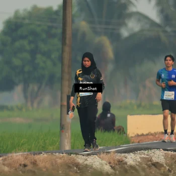 Runner Photo 5931753
