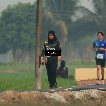 Runner Photo 5931755