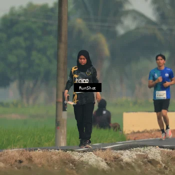 Runner Photo 5931763