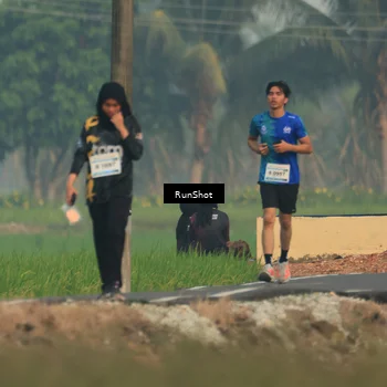 Runner Photo 5931774