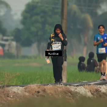 Runner Photo 5931780