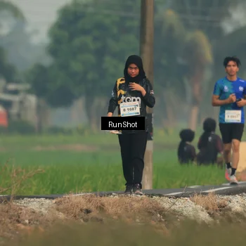 Runner Photo 5931783