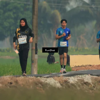 Runner Photo 5931799