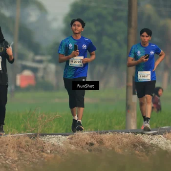Runner Photo 5931858