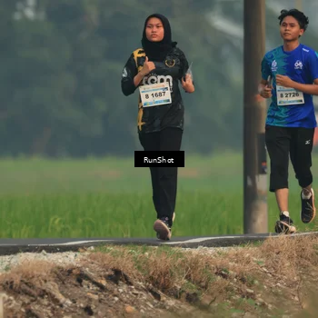 Runner Photo 5931873