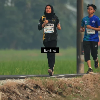 Runner Photo 5931875