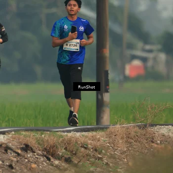 Runner Photo 5931895