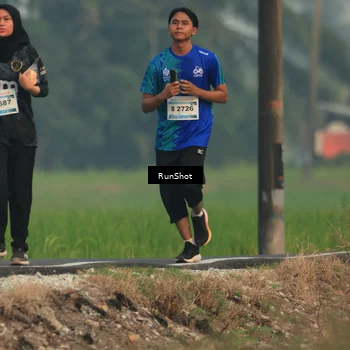 Runner Photo 5931913
