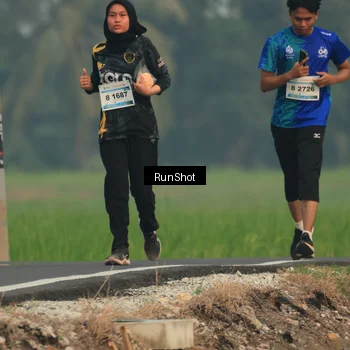 Runner Photo 5931915