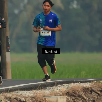 Runner Photo 5931972