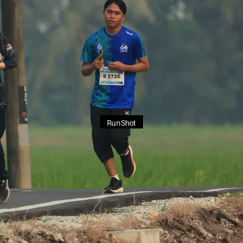 Runner Photo 5931973