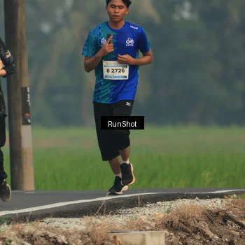 Runner Photo 5931975
