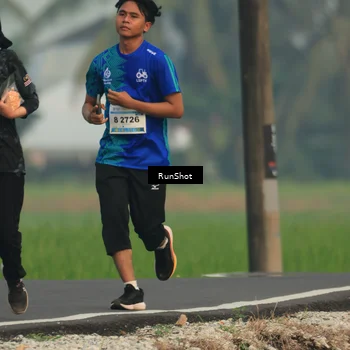 Runner Photo 5932002