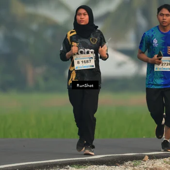Runner Photo 5932003