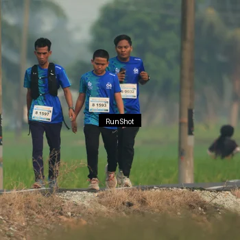 Runner Photo 5932040