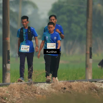 Runner Photo 5932066