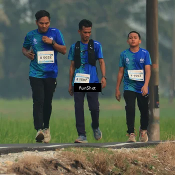 Runner Photo 5932100