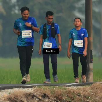 Runner Photo 5932101