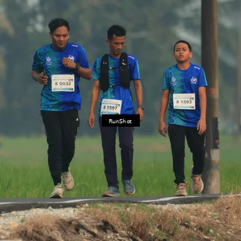 Runner Photo 5932102