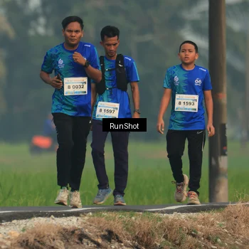 Runner Photo 5932117
