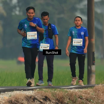 Runner Photo 5932124