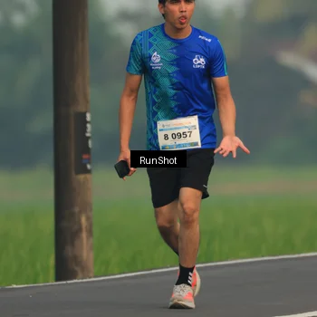 Runner Photo 5932127