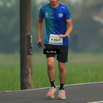 Runner Photo 5932132
